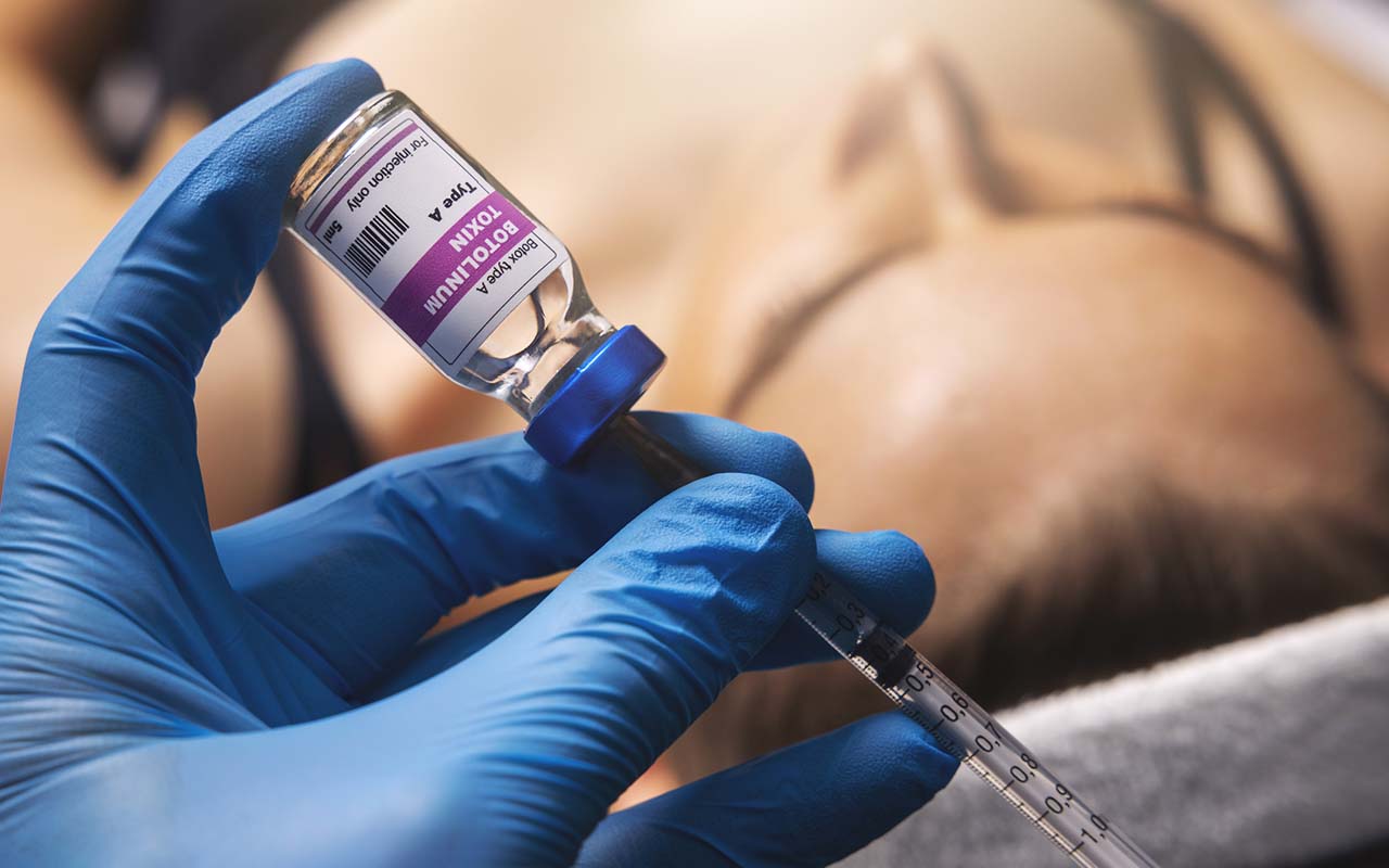botox-inj-wide-0001 Oahu SMAS facelift procedure. Non-surgical facelift.