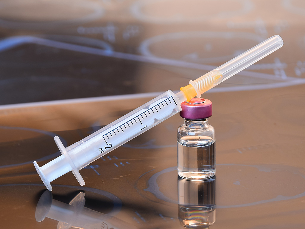 botox-inject-0003 Oahu SMAS facelift procedure. Non-surgical facelift.