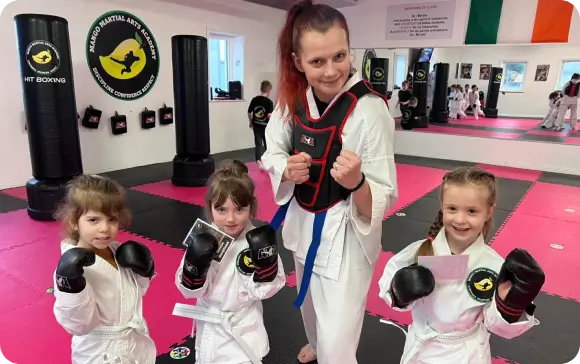 Competitors from Ireland, UK and Scotland group photo Competitors from Ireland, UK and Scotland group photo